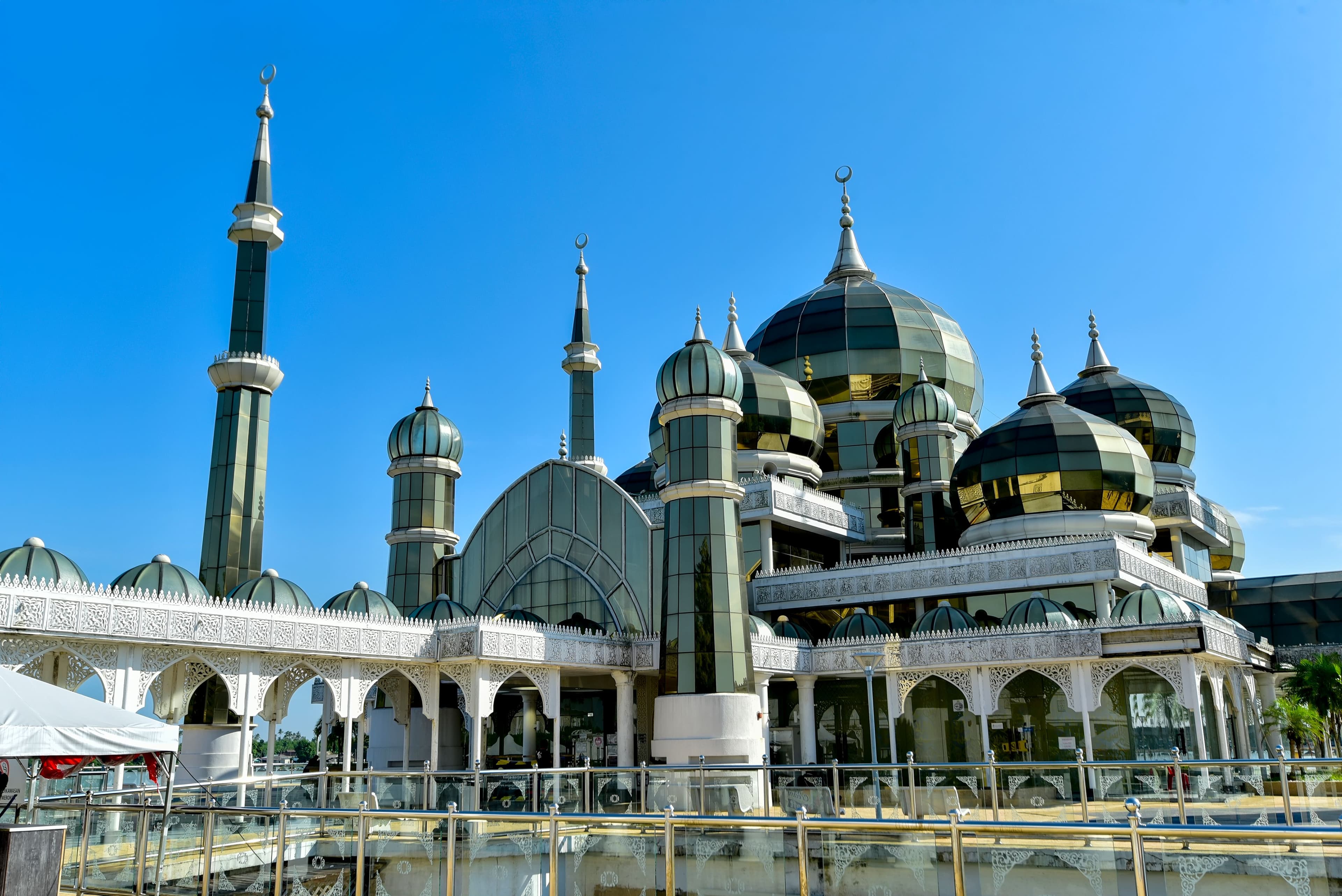 Exploring Malaysia’s Rich Cultural Heritage: A Journey Through History